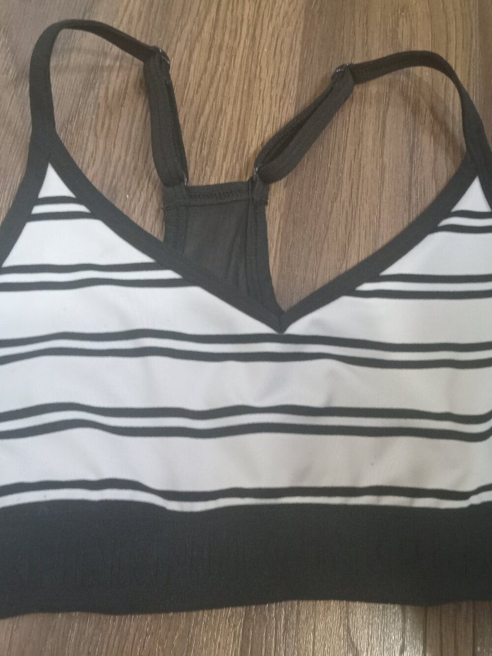 victorias secret pink ultimate white and black striped unpadded bra top size S